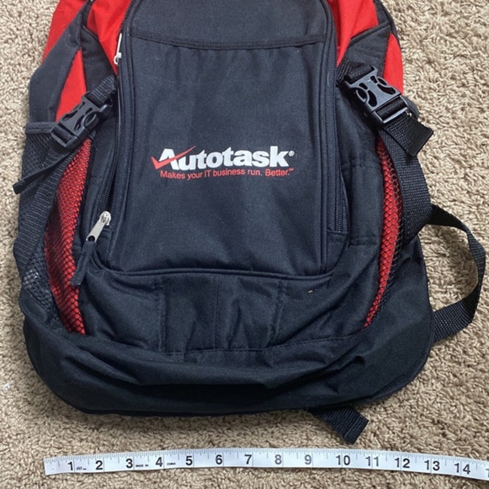 Backpack With Zipper Pockets - Picture 7 of 7